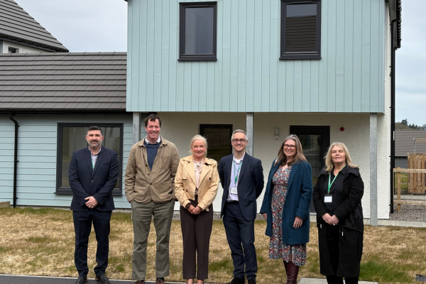 Angus MacDonald MP Albyn senior leadership and Angus MacDonald MP visit one of the homes in Broadford, Isle of Skye. L-R Robert Buchanan, Director of IT and Business Services, Angus MacDonald MP, MP for Inverness, Skye and West Ross-shire, Kirsty Morrison, Group CEO, Andrew Martin, Executive Director of Group Services, Laurie MacLeod, Head of HR and OD, Maureen Knight, Deputy CEO. 